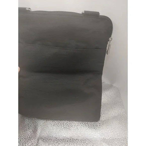 Baggallini Black Nylon Crossbody Bag Adjustable Strap Multiple Pockets Travel - threedaughtersproperties.com Baggallini Black Nylon Crossbody Bag Adjustable Strap Multiple Pockets Travel - threedaughtersproperties.com
